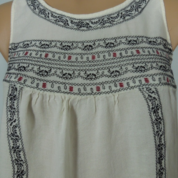Cynthia Rowley Intricate Thread Pattern Tank Top - Picture 2 of 5